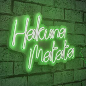 Nástěnná LED dekorace HAKUNA MATATA zelený nápis